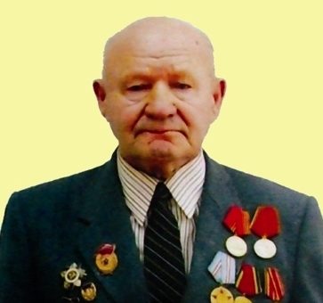 Бузань Иван Григорьевич  род. в 1922